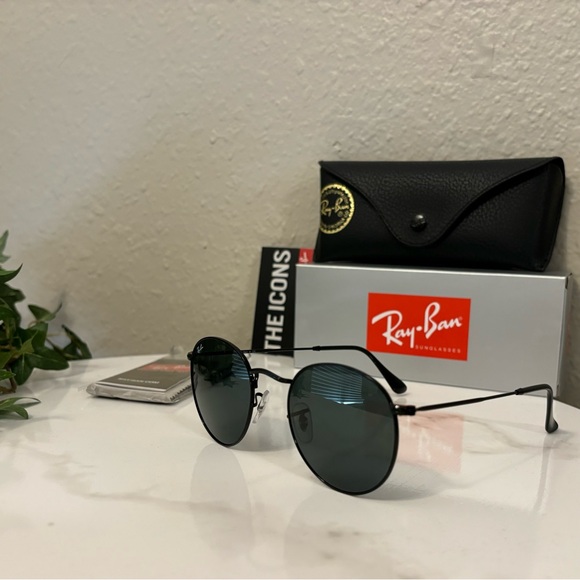 New Ray-Ban RB3447 Round Metal unisex Sunglasses - Black Frame, Size 50-21 - Picture 5 of 10